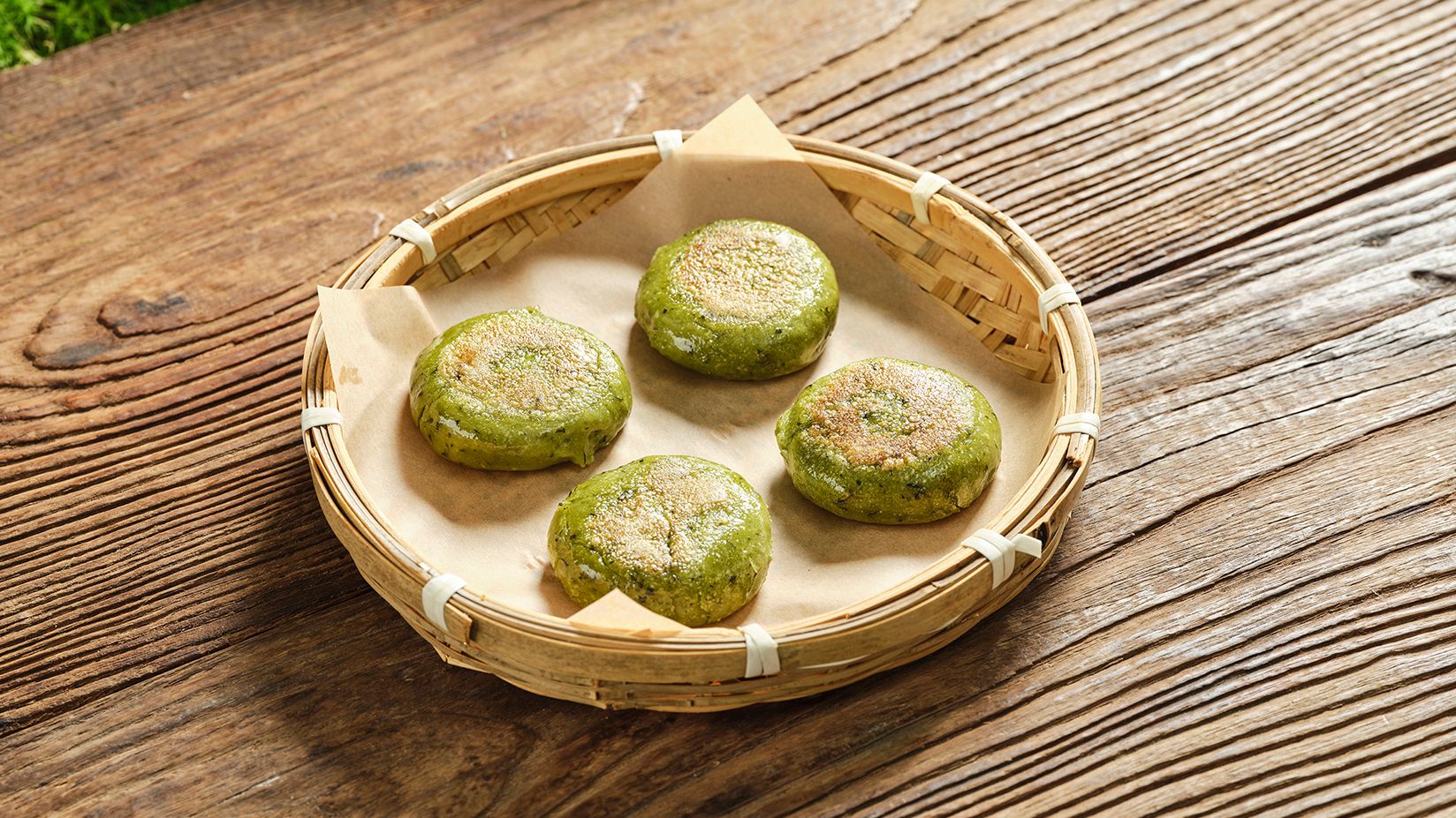 Mugwort Rice Cakes (4 pcs)