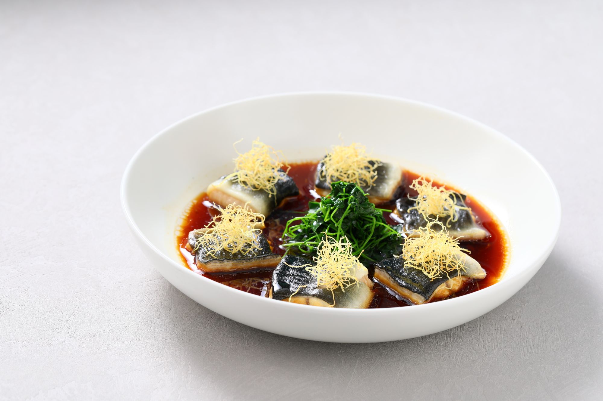Steamed Xinghua River Eels with Ginger
