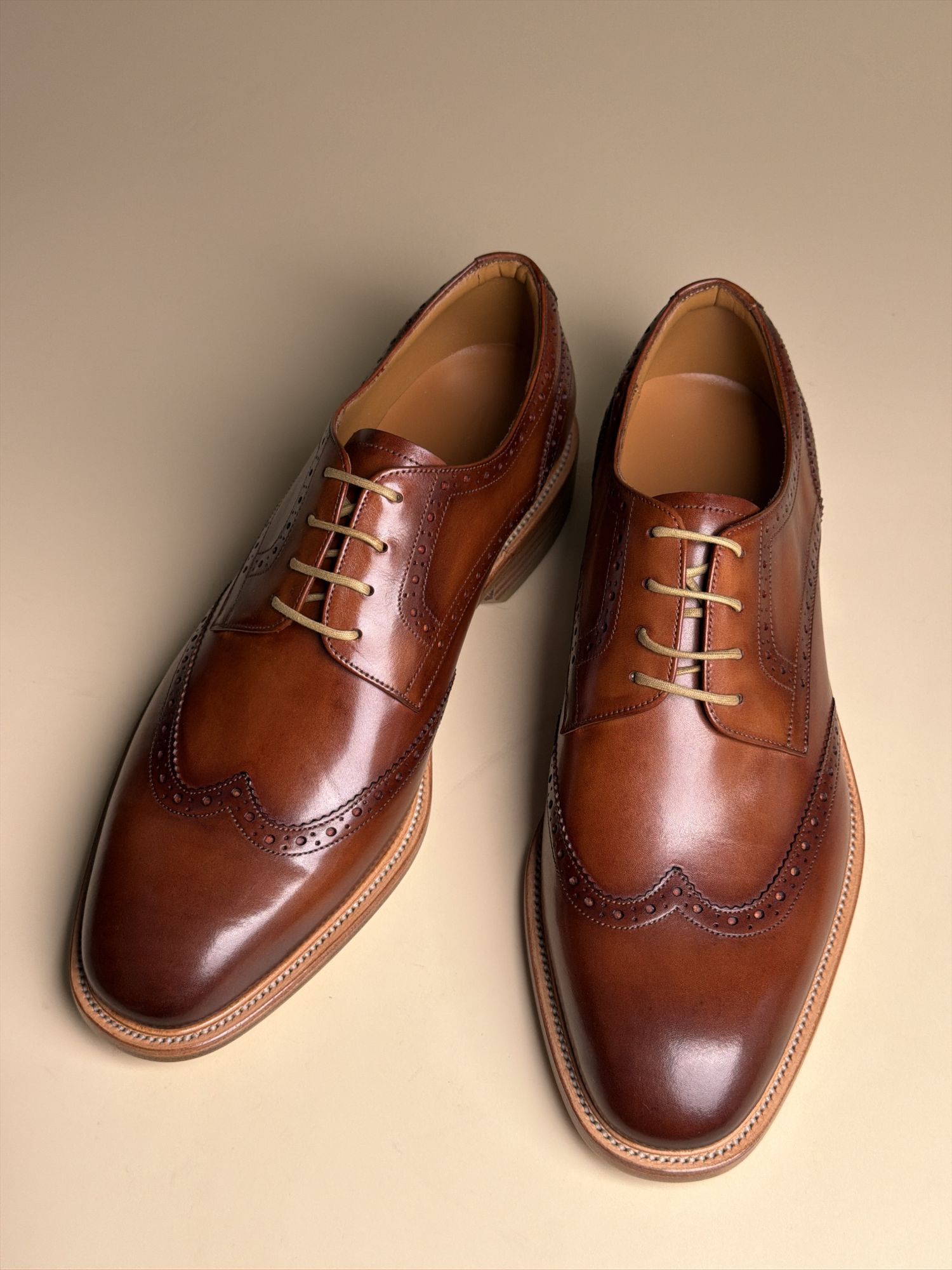 Medium Round-Toe Four-Eyelet Semi-Brogue Derby Shoes | Brown Hand-Burnished Calf Leather Handmade Goodyear Welted