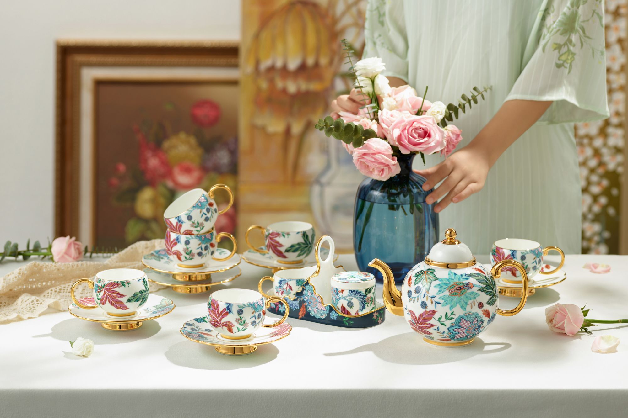Clarence Palace Paisley Garden 18-Piece Magnesia-Reinforced Porcelain Tea & Coffee Set