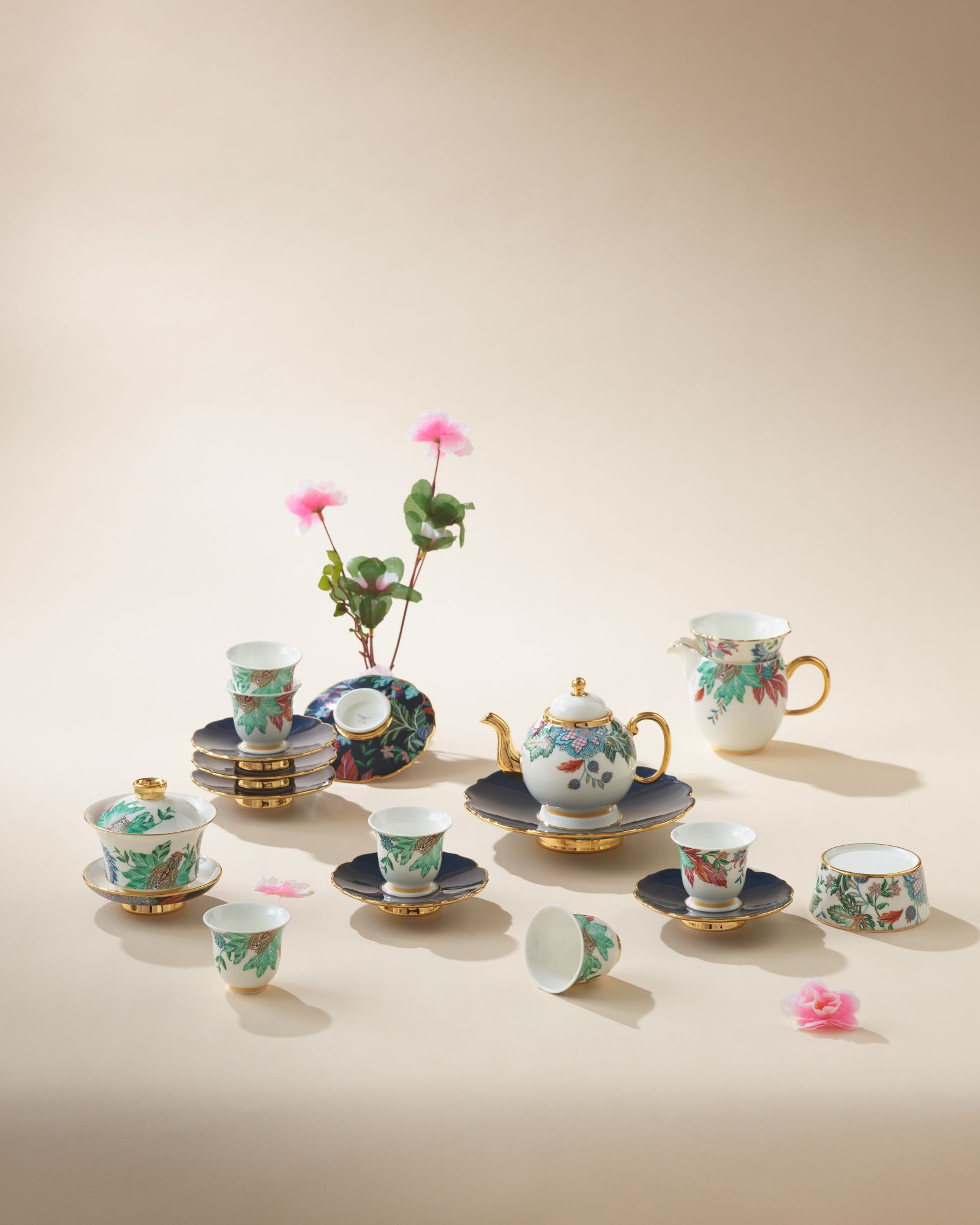 Happiness Garden 21-Piece Chinese Tea Set for Six