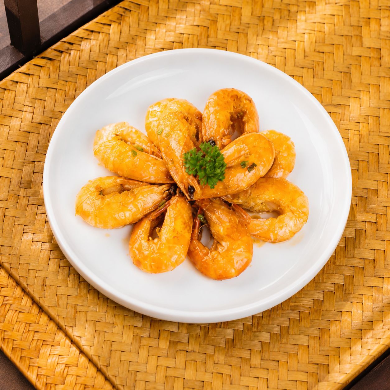 Saucy Shrimp with Lightly Charred Shells