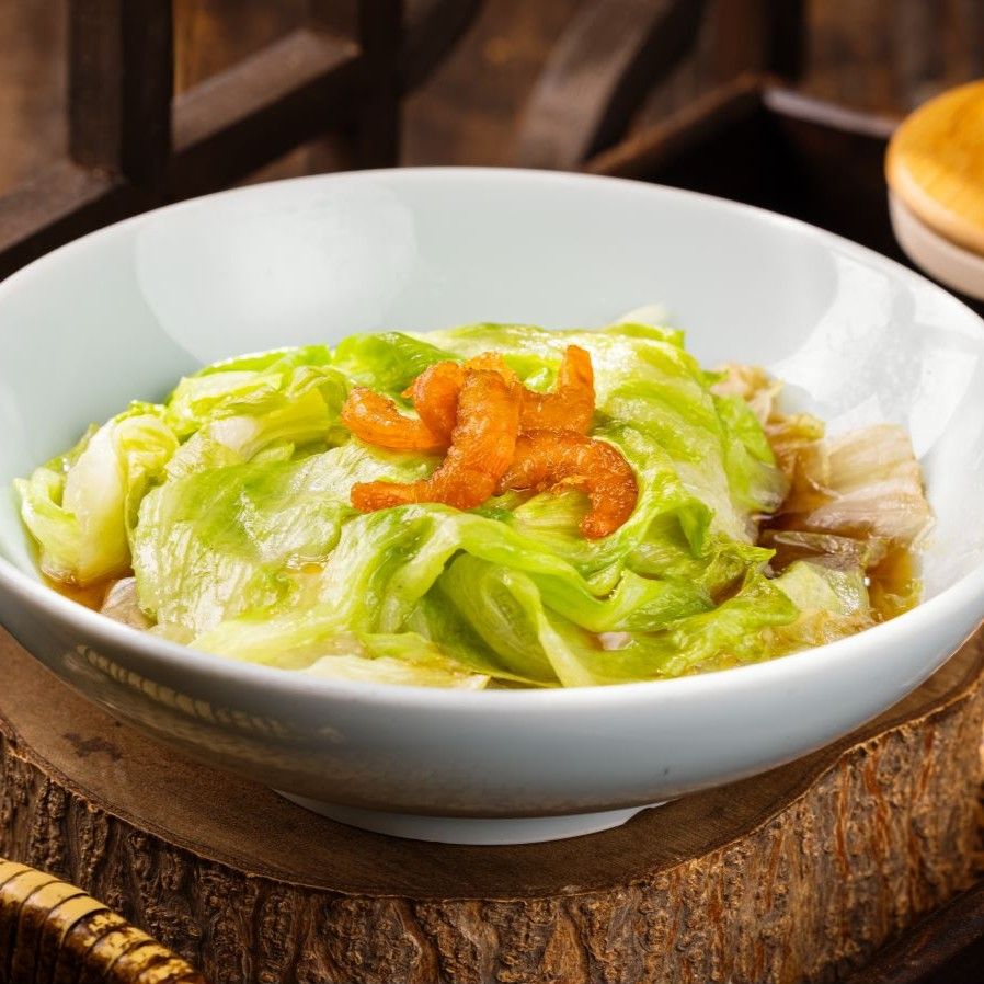 Lettuce with Dried Shrimp and Scallion Oil