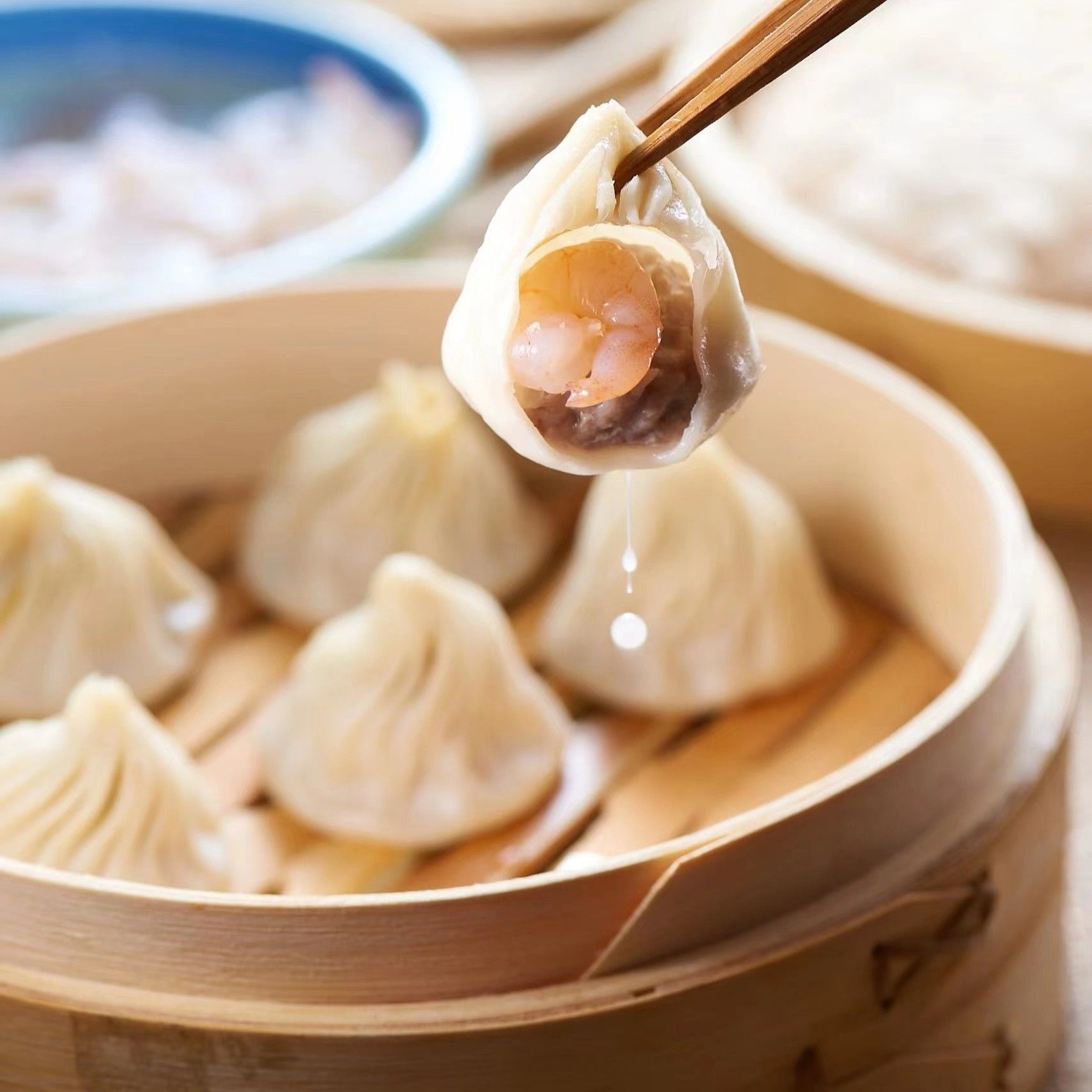 Shrimp & Pork Steamed Bun (6 Pieces)