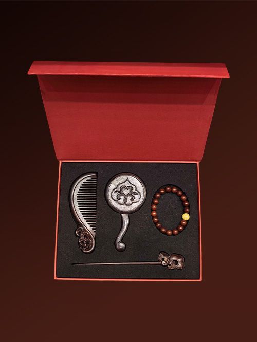 Heart’s Delight – Women’s Set