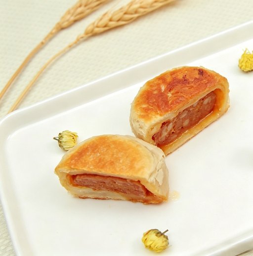 Gâteau de lune feuilleté au porc