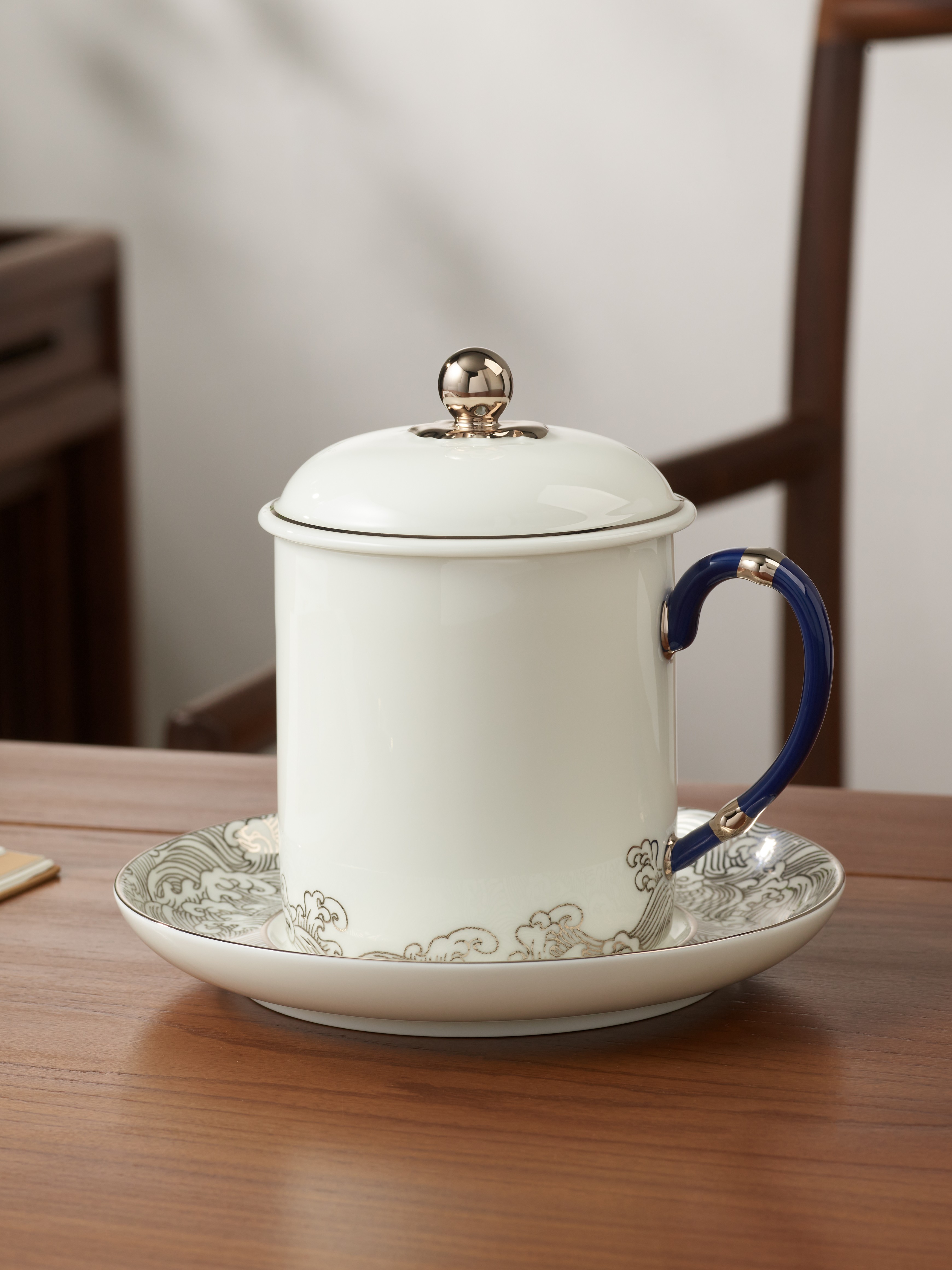 "Gentleman Porcelain – Pearl of the Sea" 3‑Piece Meeting Cup Set (350ml) – Platinum / White Gold