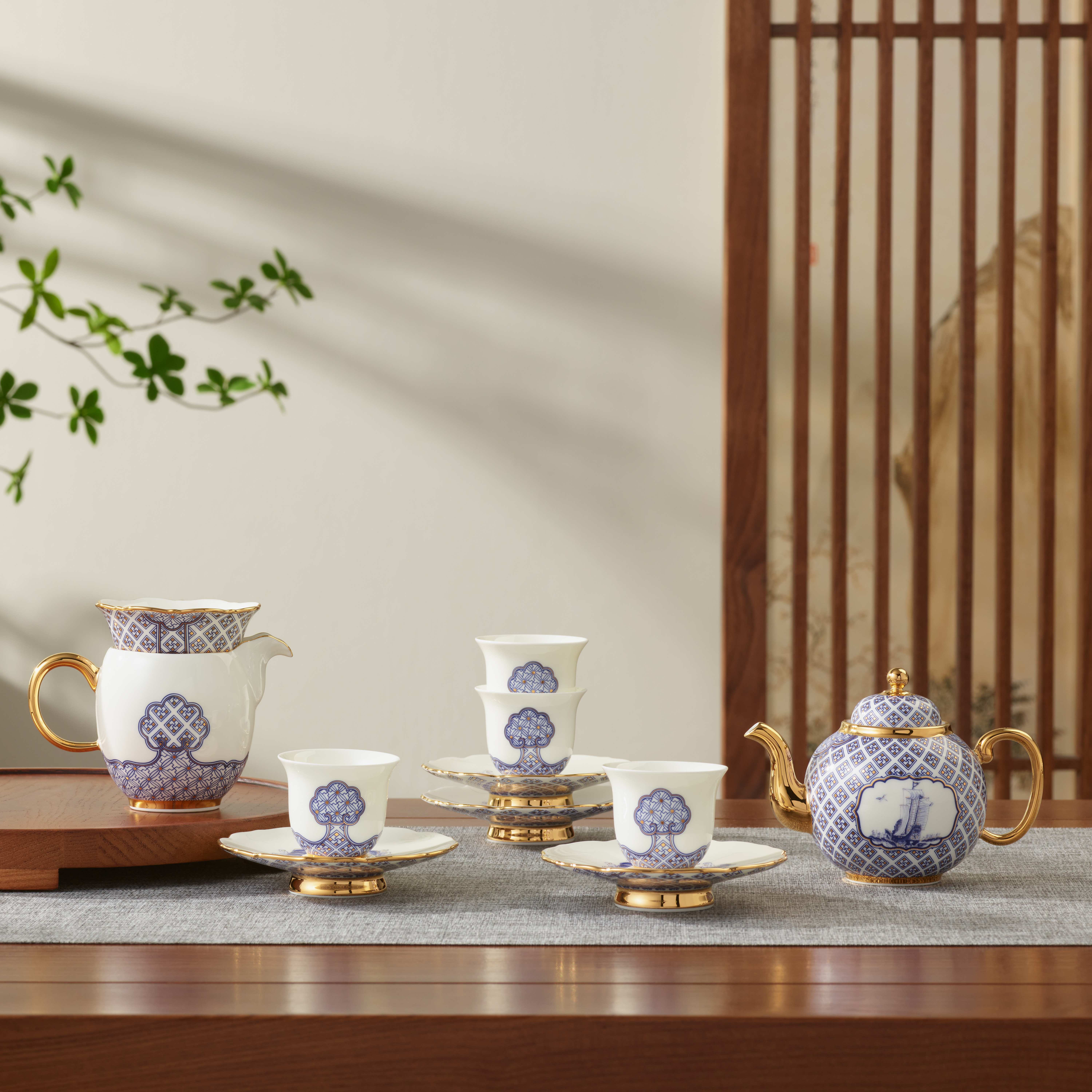 "Gentleman Porcelain – Universal Peace" 12-Piece Tea Set (for 4 persons)
